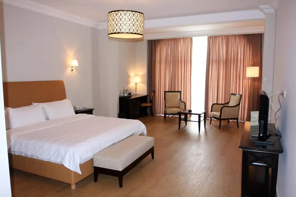 Батуми: Medea Hotel  Casino