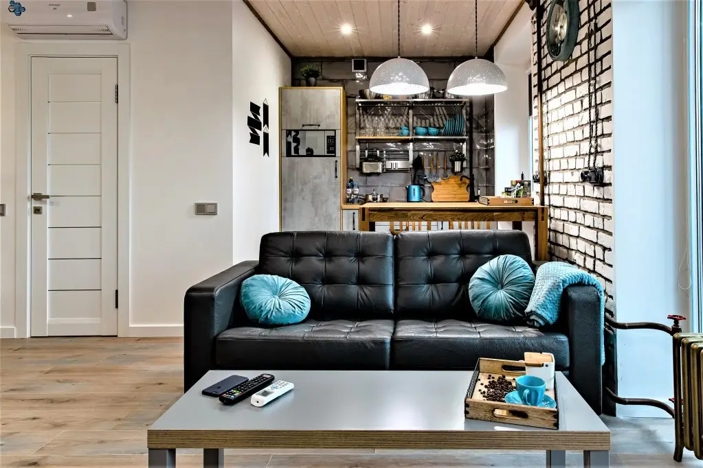Апартаменты InterLoft 2 City Center Free Parking Wi-Fi 100/50 Smart TV — фото 1