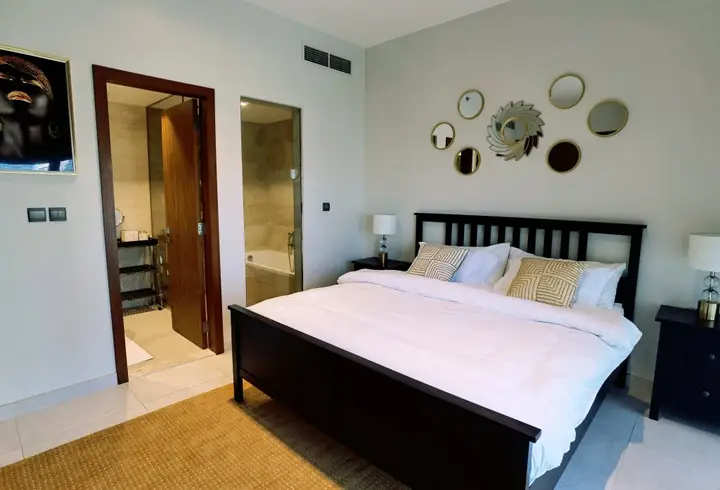 Дубай: Апартаменты Serenity N9ght in Marina