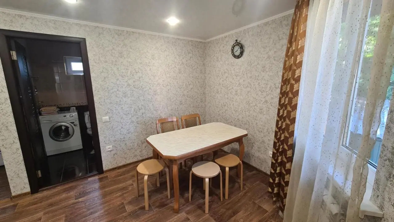 Кисловодск: 2хкомн кв в центре