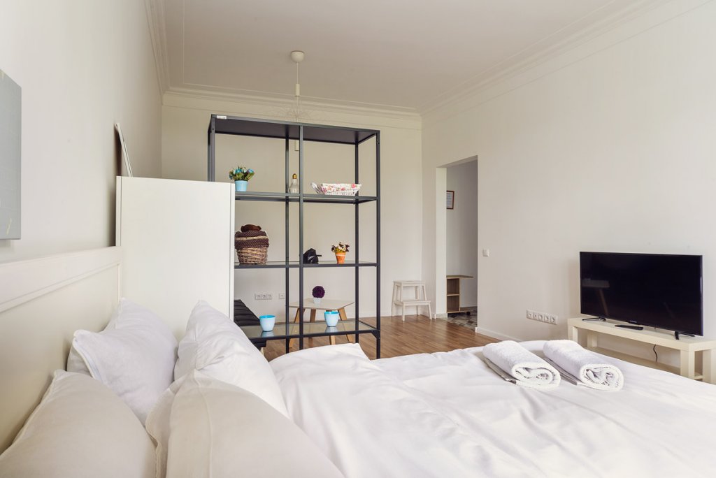 Минск: Апартаменты у Площади Победы Apartland