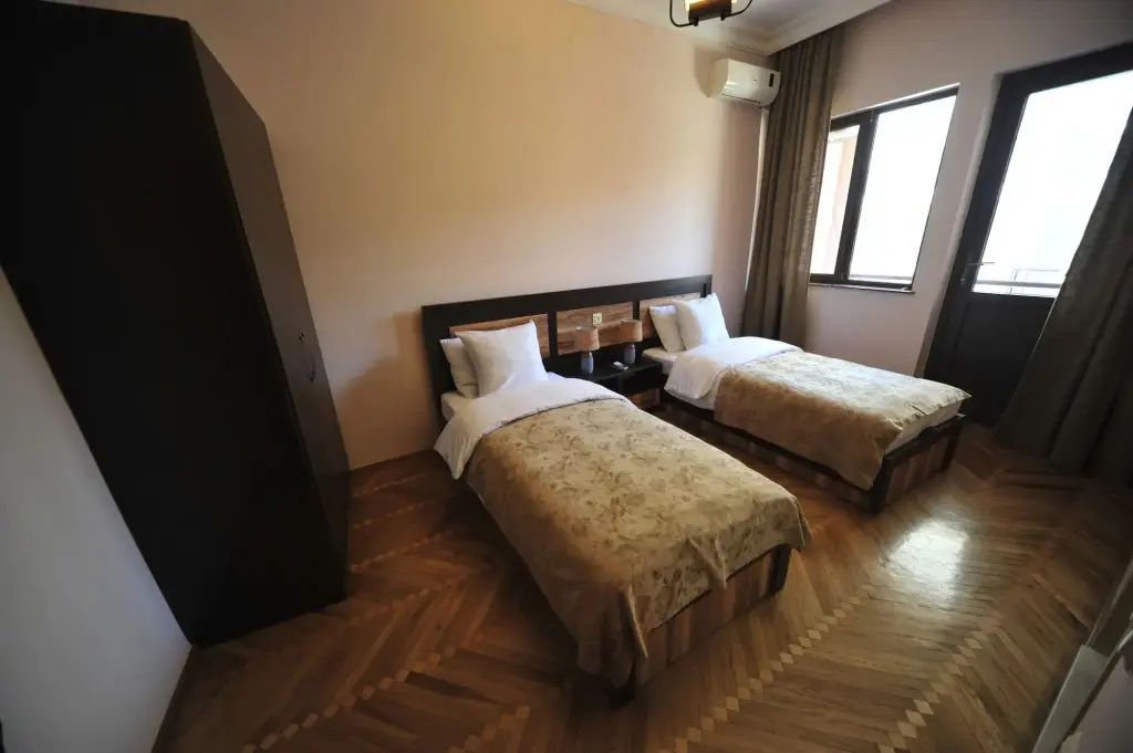 Батуми: Гостевой Дом Batumi Globus