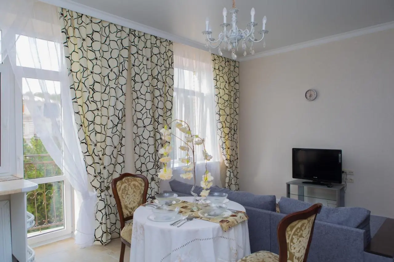 Ессентуки: Apartment on Internationalnaya 10