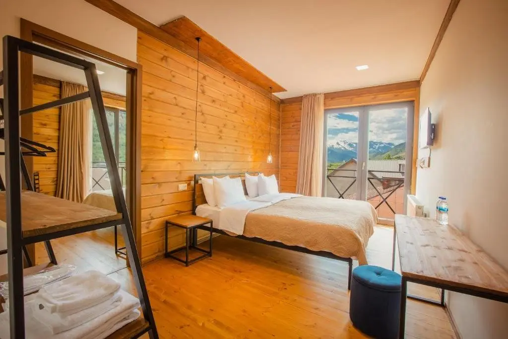 Местиа: Отель Chalet Mestia