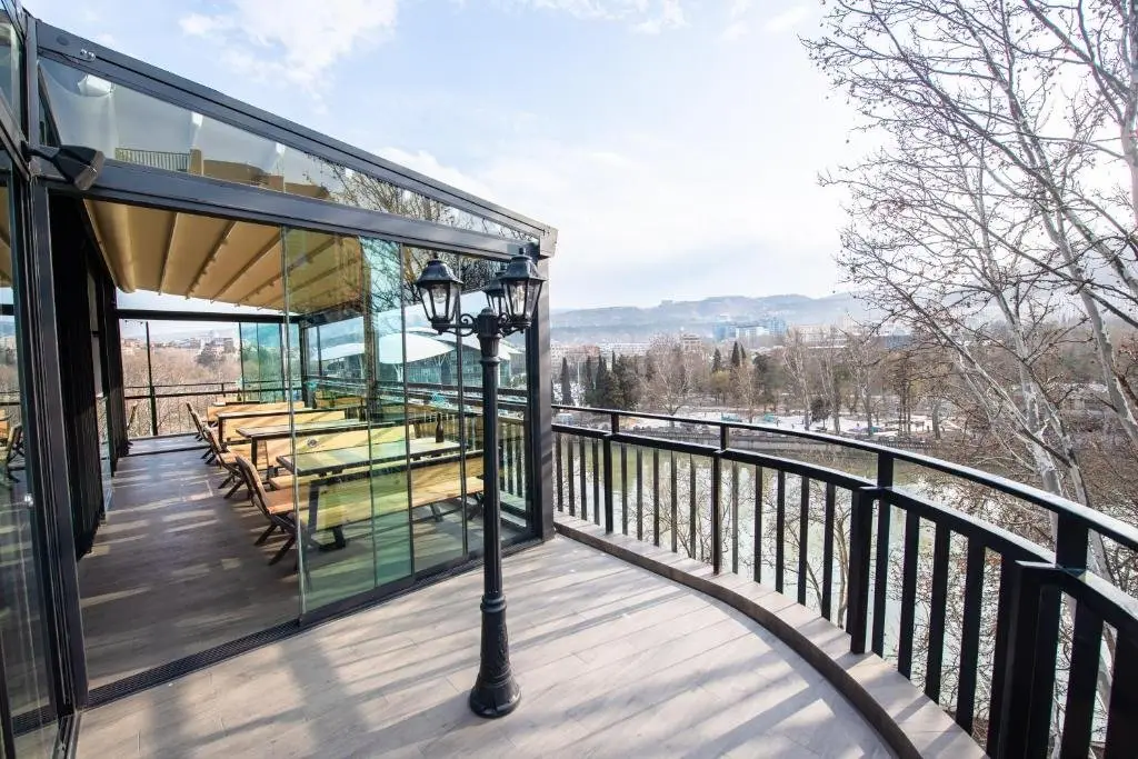 Тбилиси: Hotel  Just Inn Hotel Mimino