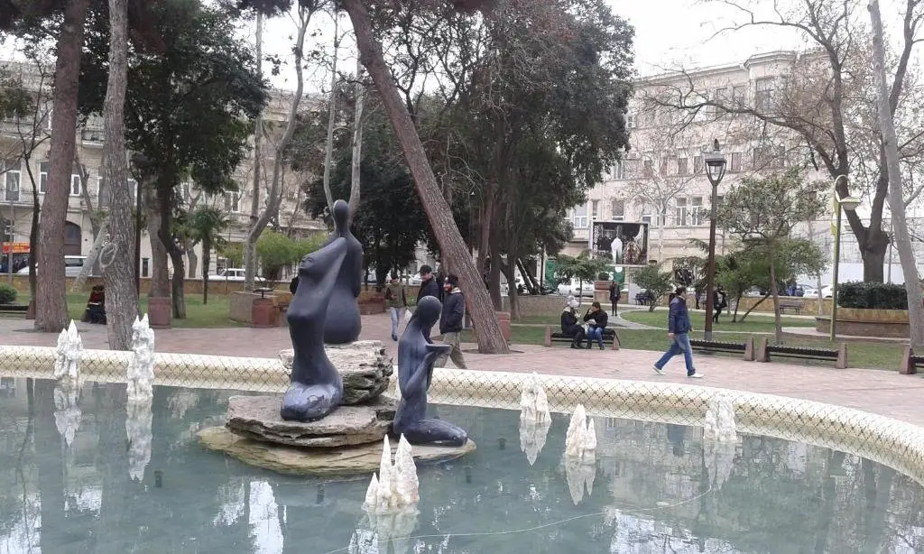 Баку: XAGANI Street MOLOKANSKII SADIK