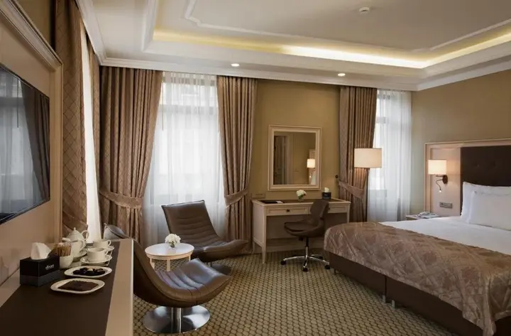 Батуми: Отель Divan Suites Batumi