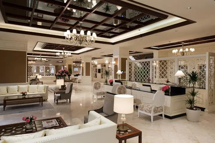 Батуми: Отель Divan Suites Batumi