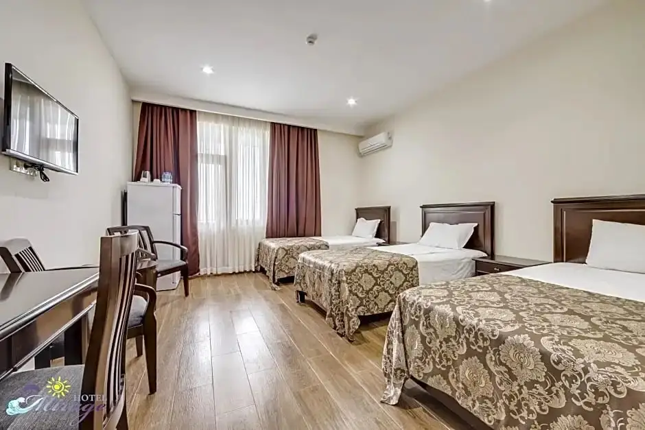 Шекветили: Mirage Hotel