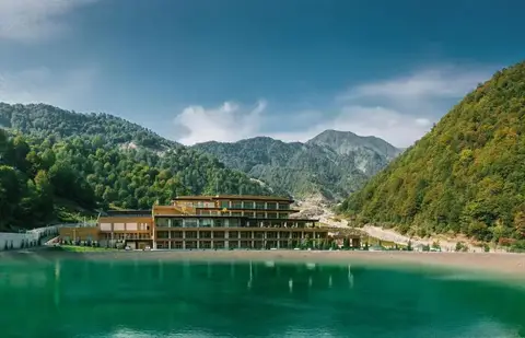 Отель Qafqaz Tufandag Mountain Resort — фото 1