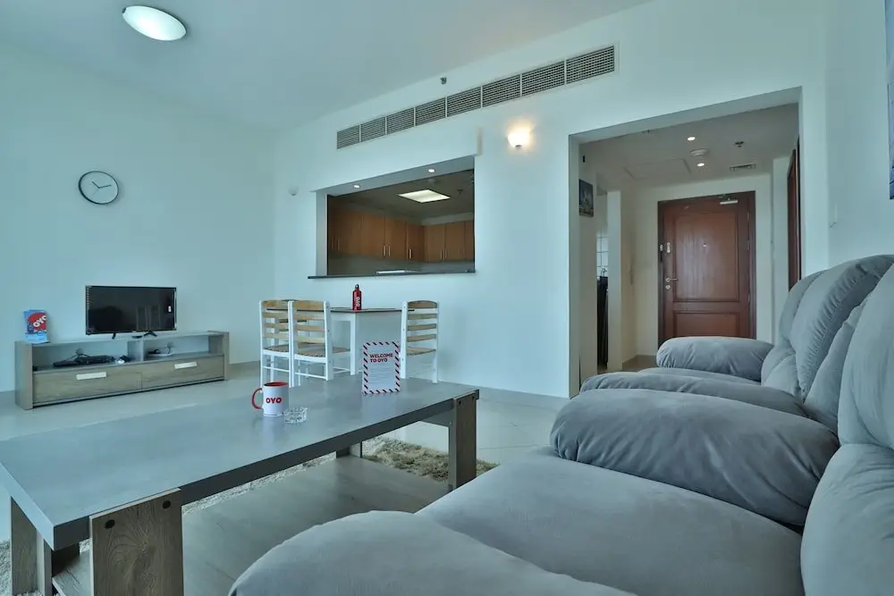 Дубай: OYO Home 263 1BHK Hub canal 1