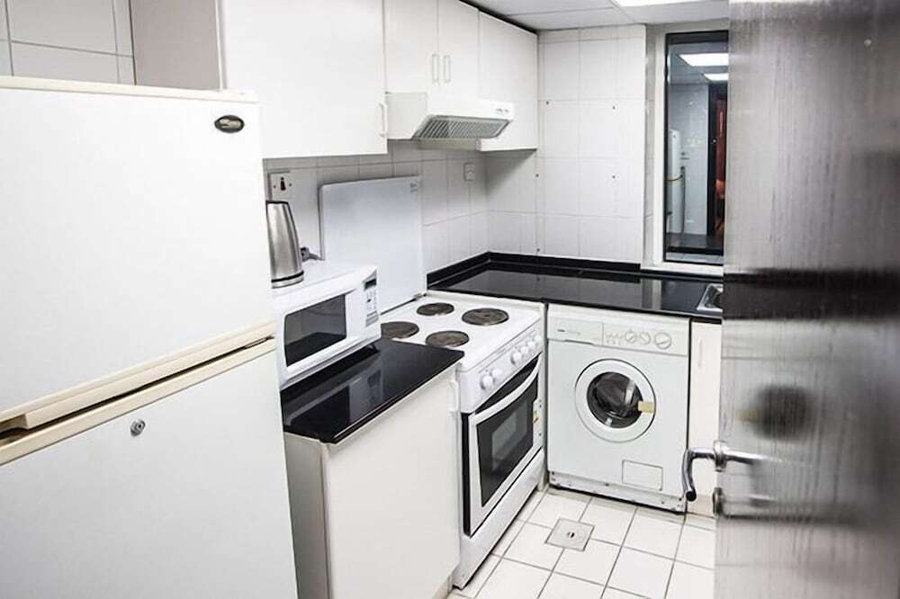 Дубай: Premiere Hotel Apartments