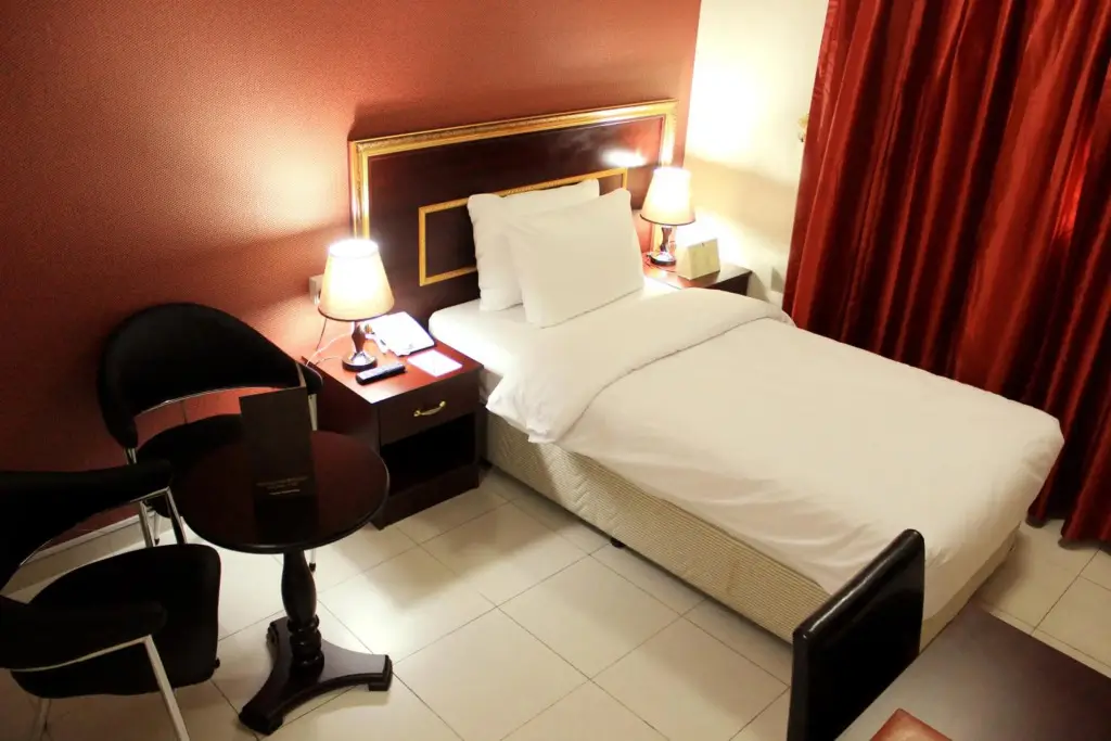 Дубай: Montreal Naif Hotel