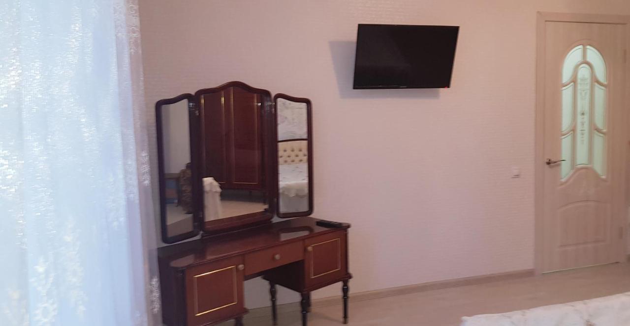 Кисловодск: Apartment on Pereulok Yanovskogo 9