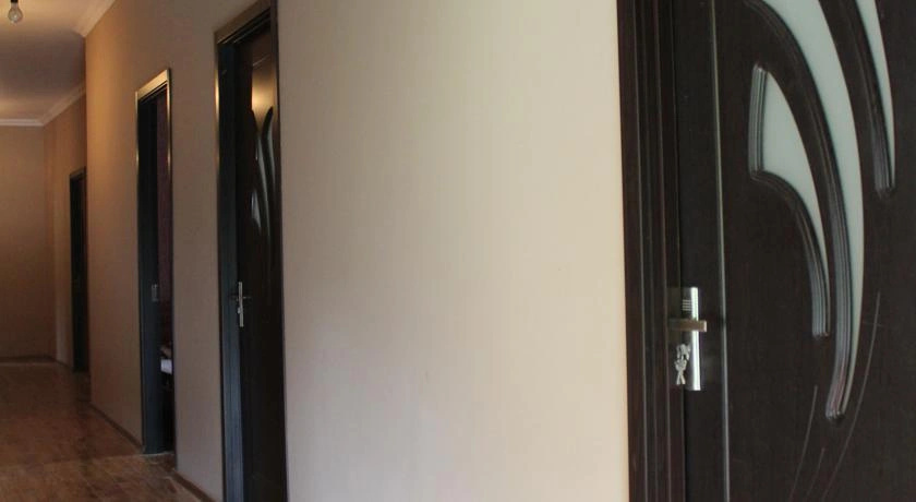 Местиа: Guest House Tavaduri