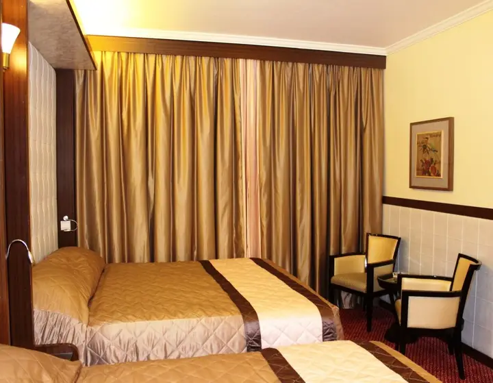 Дубай: Al Khaleej Grand Hotel