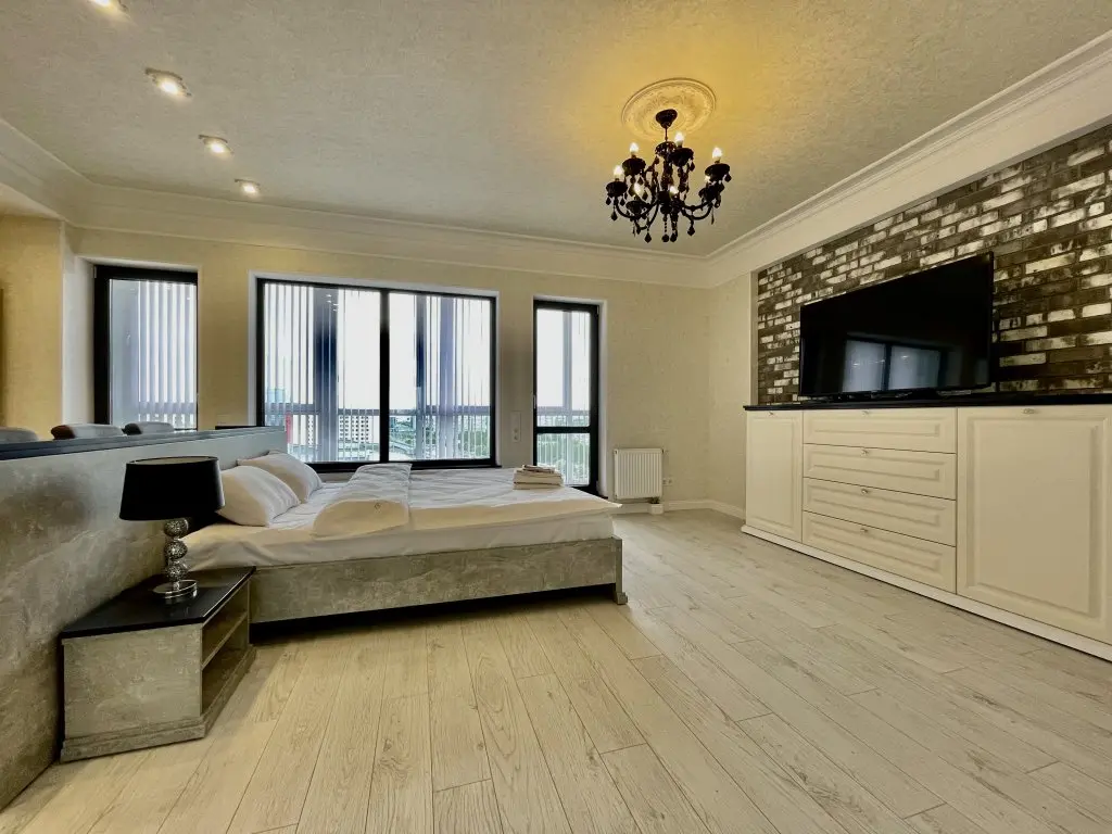 Минск: Апартаменты 1-комнатные HomeApart П. Мстиславца, 15