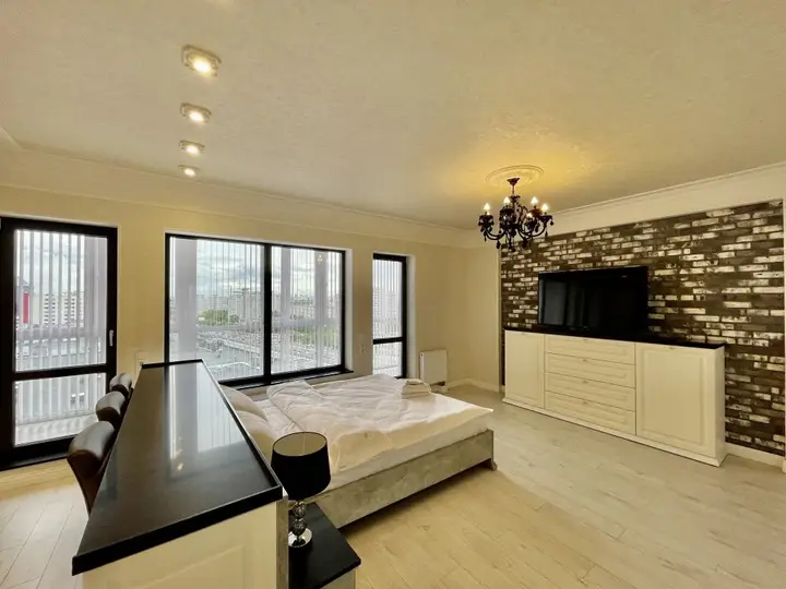 Минск: Апартаменты 1-комнатные HomeApart П. Мстиславца, 15