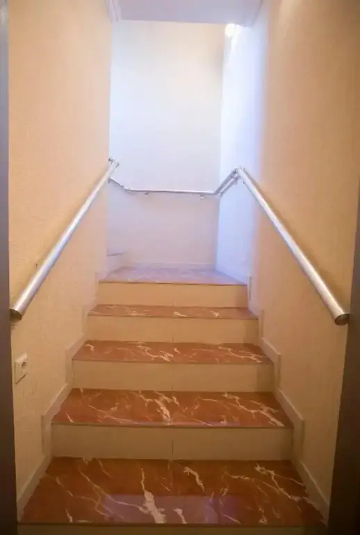 Тбилиси: Hotel Iceberg