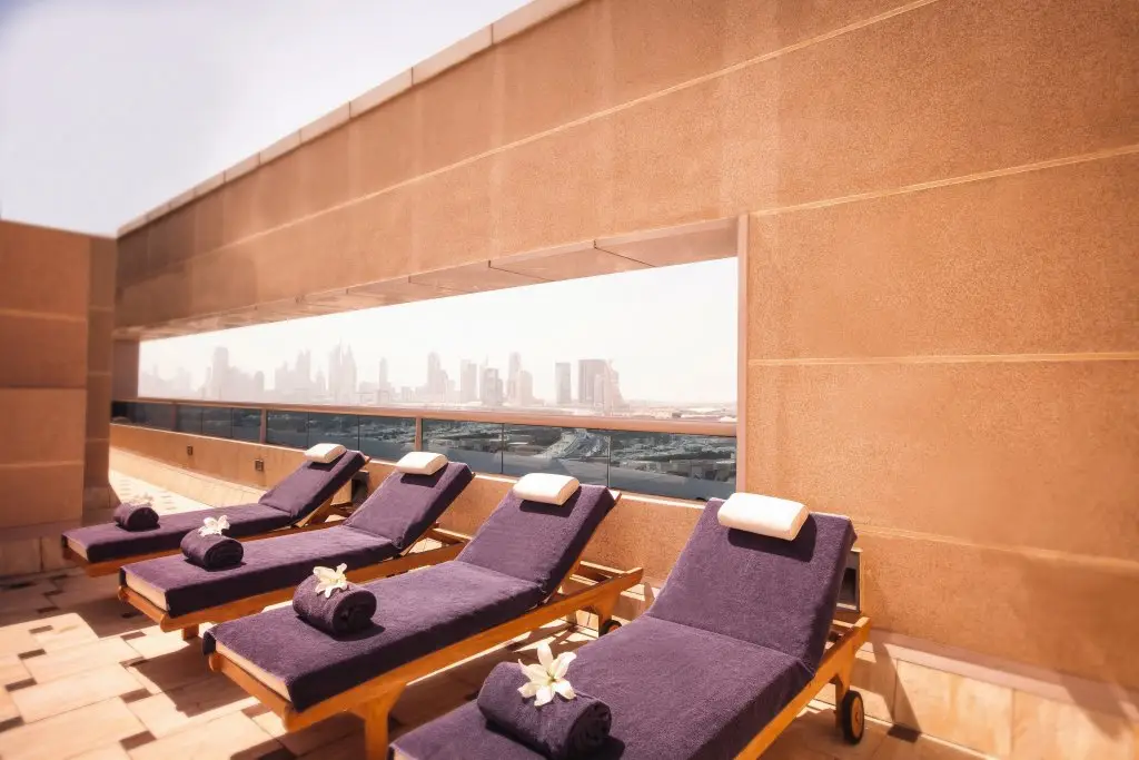 Дубай: Mövenpick Hotel & Apartments Bur Dubai