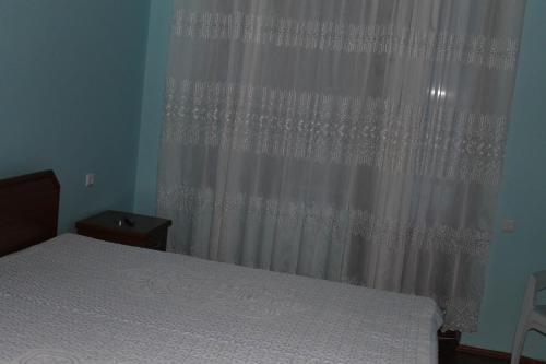 Гонио: Pirveli Guest House