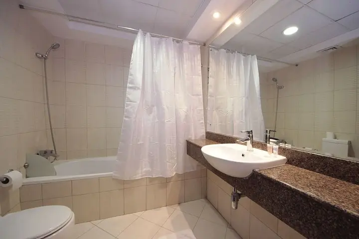 Дубай: New Arabian Holiday - Concorde Tower JLT