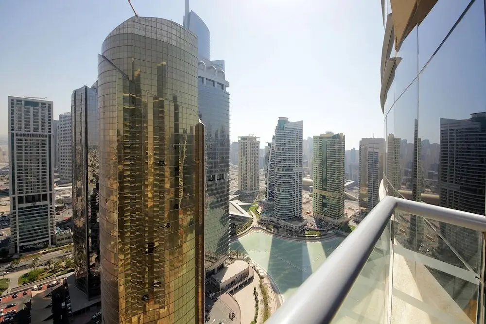 Дубай: New Arabian Holiday - Concorde Tower JLT