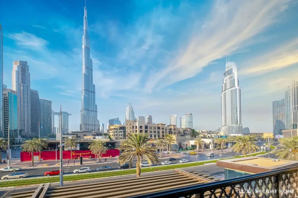 Дубай: LUX The Zaafran Burj Khalifa View Suite