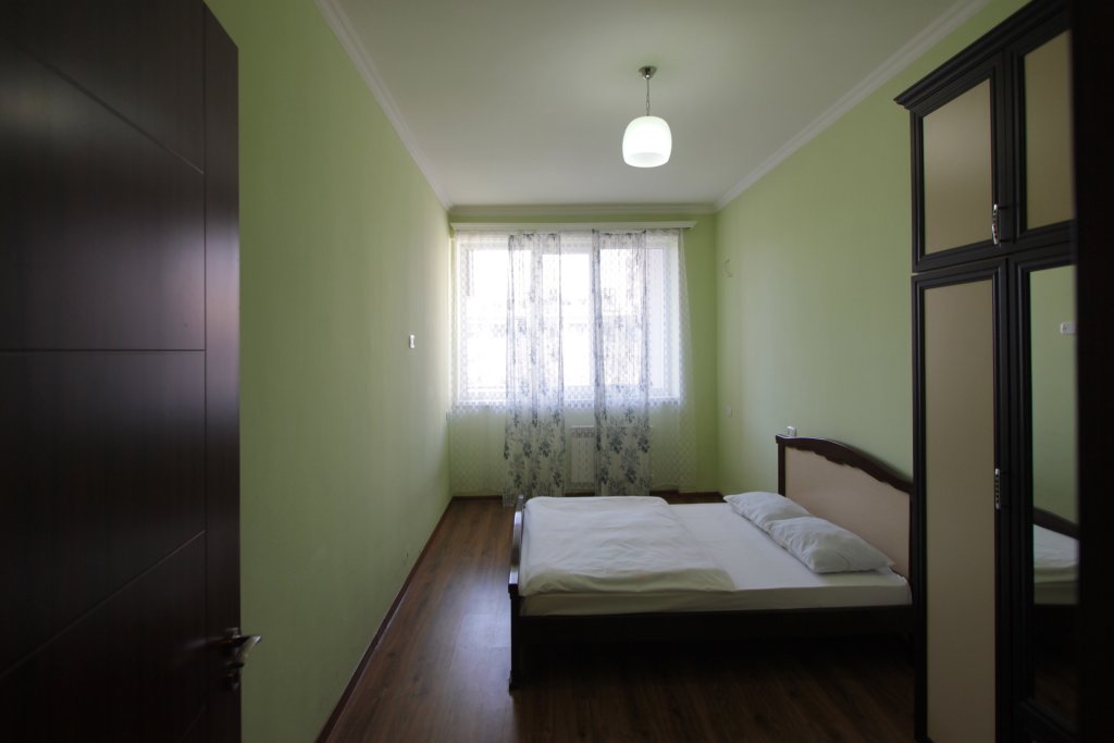 Ереван: FlatsInYerevan - Apartment At Aram