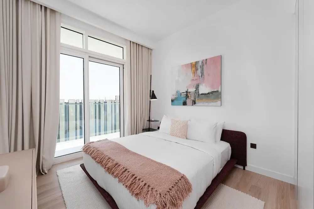 Дубай: Maison Privee - Deluxe 3BR Apt w/ Dubai Marina View and Beach Access