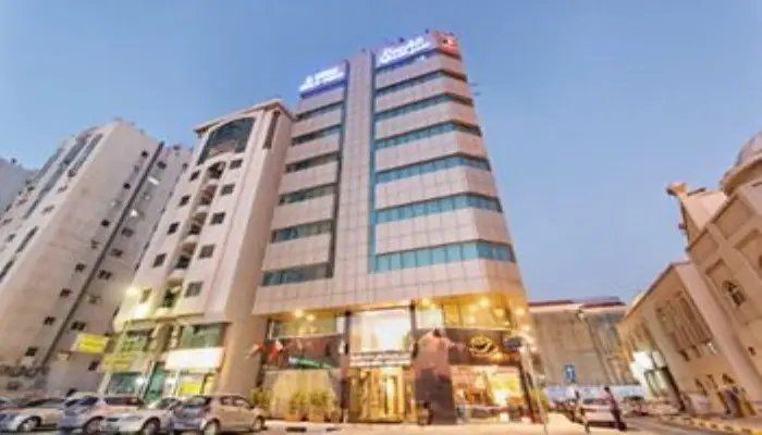 Шарджа: Al Sheraa Hotel Apartments