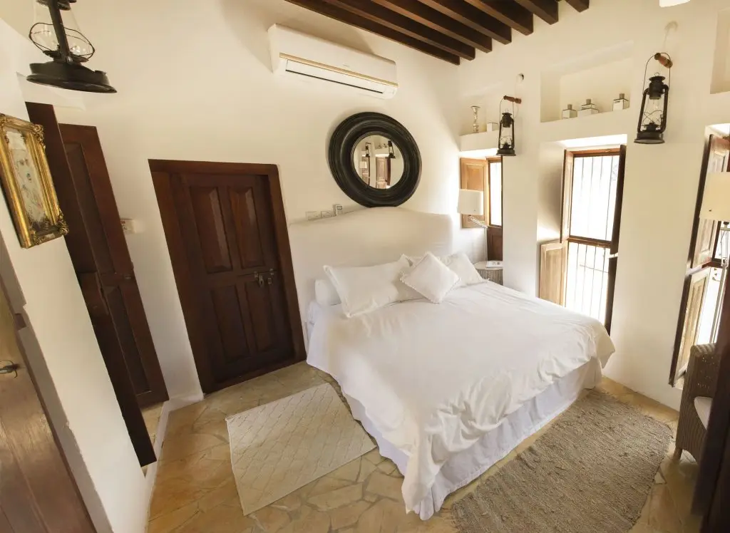 Дубай: XVA Art Hotel