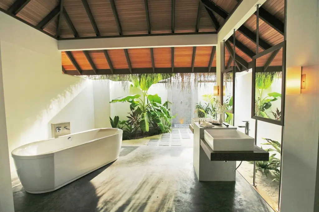 Велассару: Velassaru Maldives