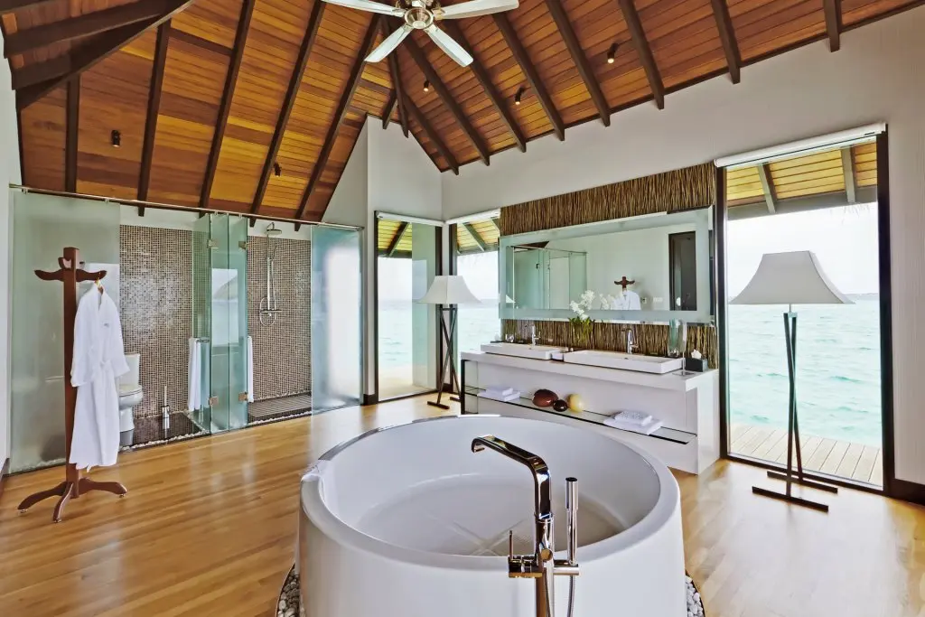 Велассару: Velassaru Maldives
