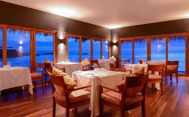 Северный атолл Мале: Adaaran Prestige Ocean Villas