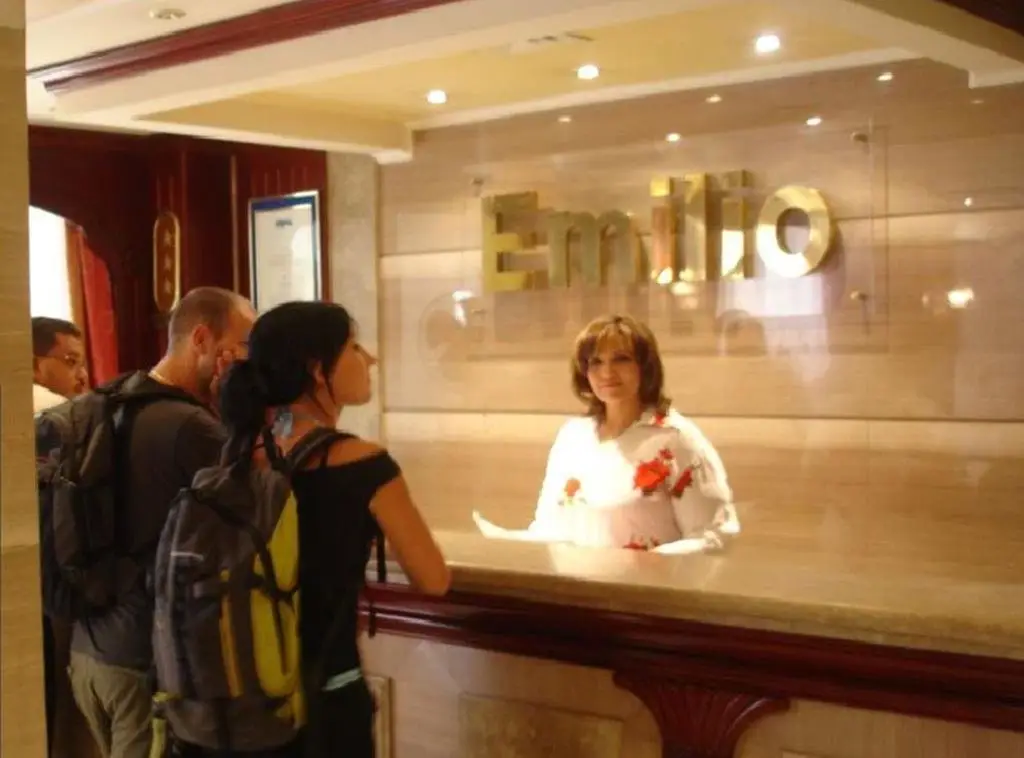 emilio hotel — фото 1
