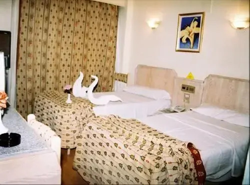 Луксор: emilio hotel