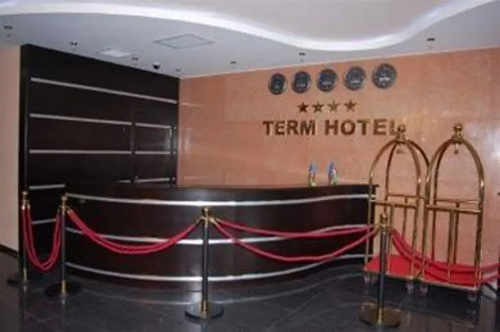 Сумгаит: Term Hotel