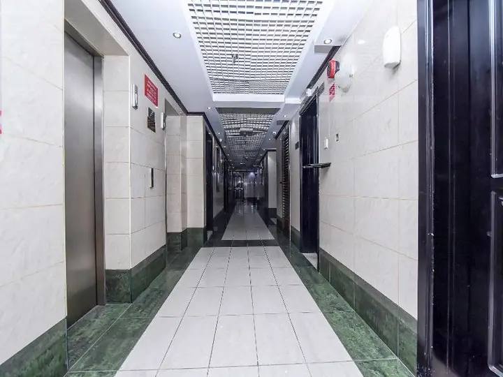 Дубай: Hafez Hotel Apartment by Gemstones