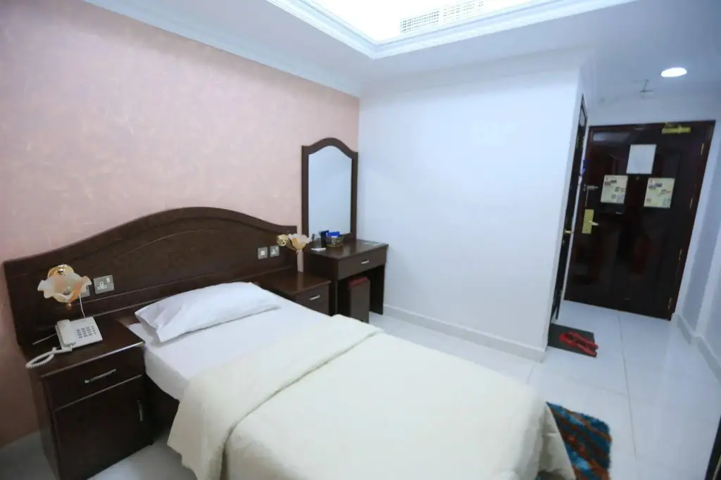 Дубай: Sun City International Hotel