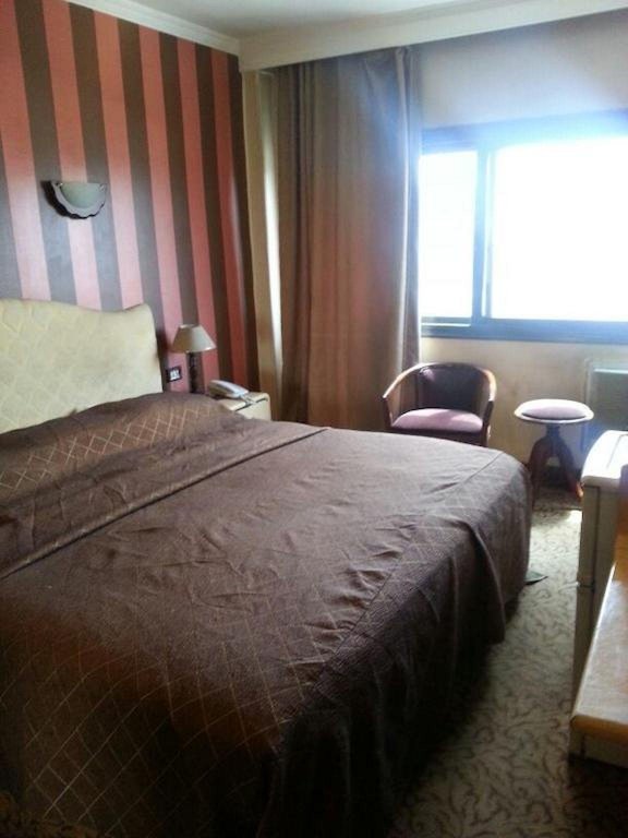 Каир: Oasis Hotel Heliopolis