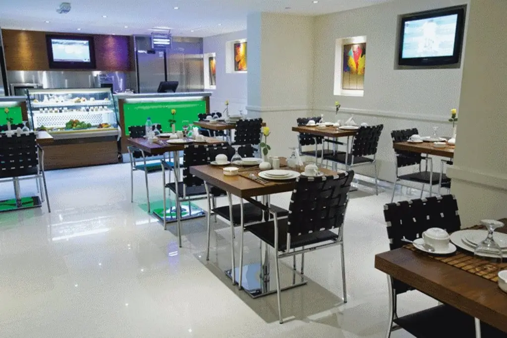Абу-Даби: Phoenix Plaza Hotel Apartments