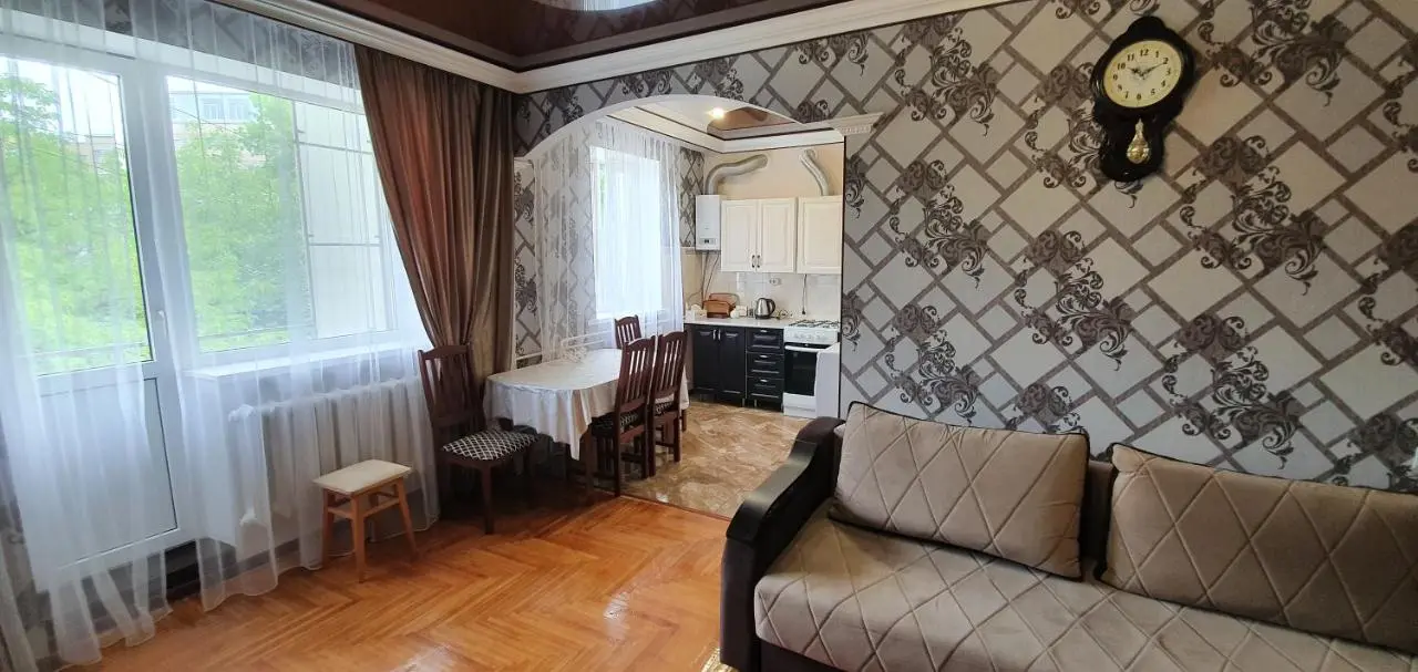 Кисловодск: Квартира в ЦЕНТРЕ Кисловодска