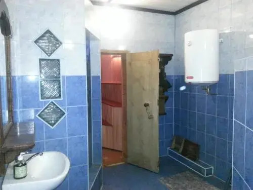 Брест: Guest house with sauna