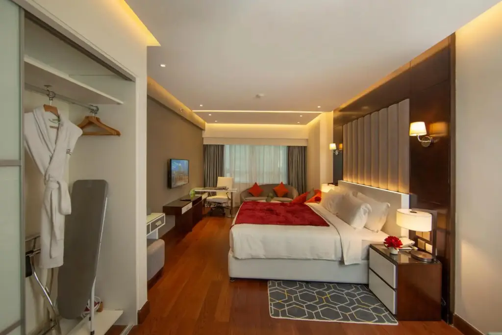 Number One Tower Suites Dubai — фото 1