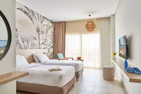 Three Corners Sunny Beach Resort — фото 1