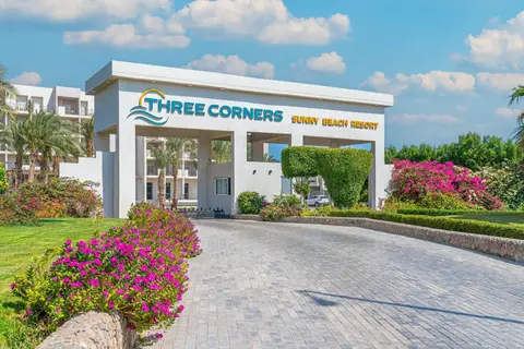 Three Corners Sunny Beach Resort — фото 1