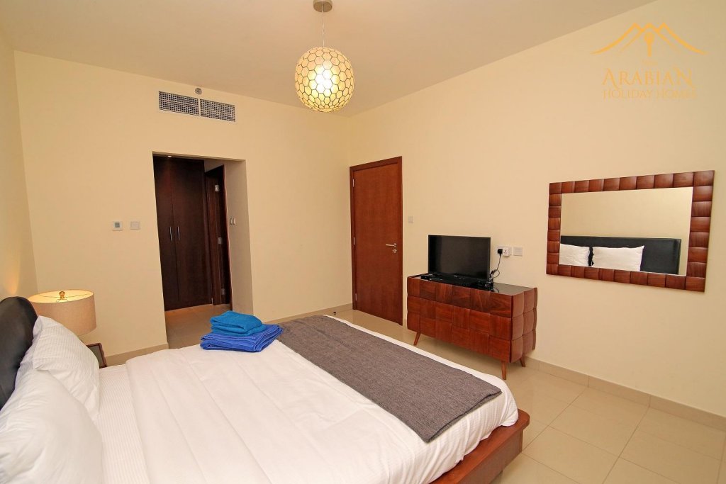 Дубай: Classy 2BHK near to Burj Khalifa - Stand Point -413