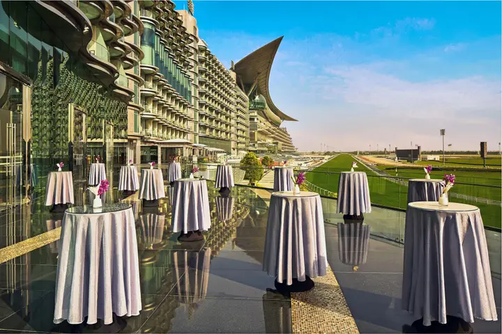 Дубай: Отель The Meydan Hotel Dubai