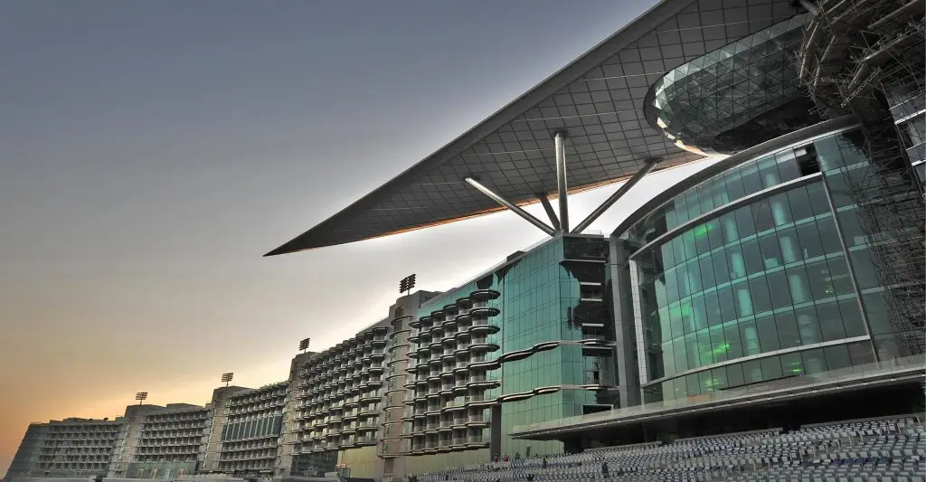 Дубай: Отель The Meydan Hotel Dubai